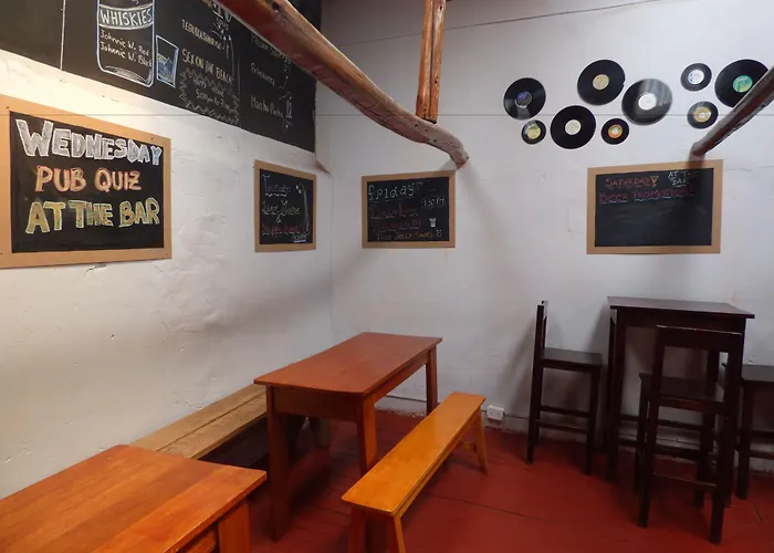 The Grasshopper Hostel *