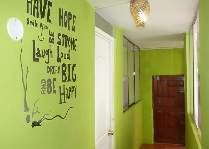 Hostel The Grasshopper *